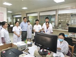 强化现金管理 提升风险防控——市中心医院财务科开展现金盘查工作