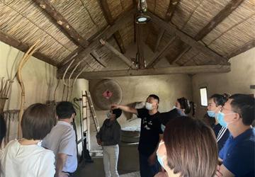 追忆峥嵘岁月，传承革命精神——蚌埠三院外妇六支部组织参观渡江战役纪念馆