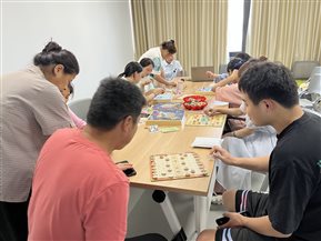致敬最可爱的人：蚌埠市中心医院外科团支部开展八一建军节主题团日活动