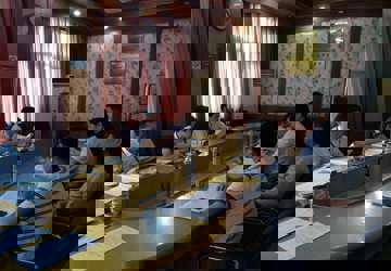 我院召开“讲严立”警示教育专题民主生活会