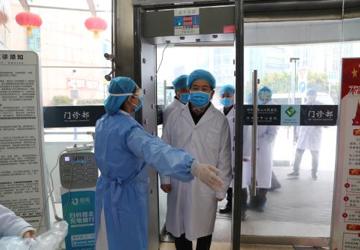 市委书记汪莹纯到蚌埠三院调研疫情防控工作